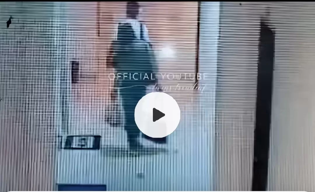 Beredar rekaman CCTV disebut sebagai Ridwan Kamil dan Aura Kasih di sebuah hotel.
