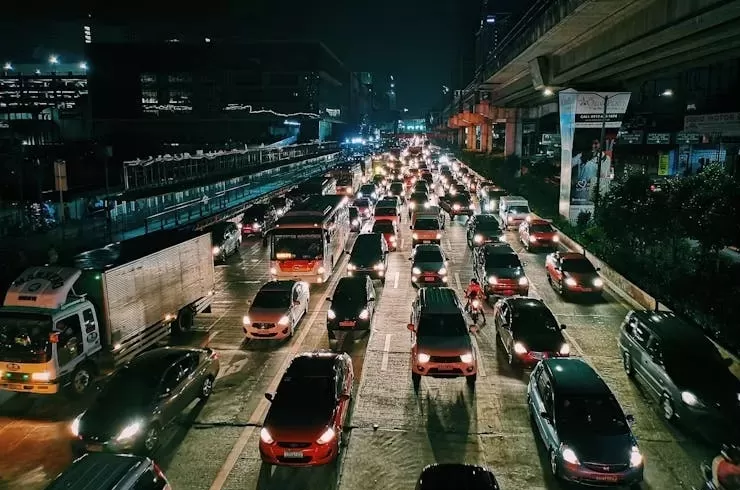 Ilustrasi kepadatan aur mudik Nataru.