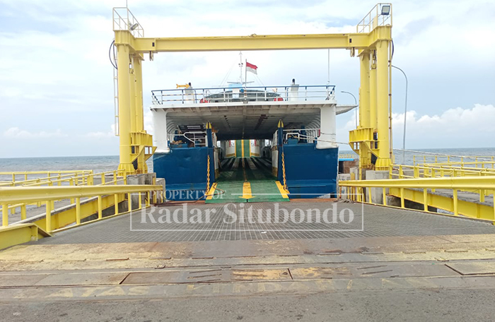 Kementerian Perhubungan (Kemenhub) memfasilitasi kepulangan santri secara berjemaah melalui Pelabuhan Jangkar, Situbondo, menuju sejumlah kepulauan di Kabupaten Sumenep, Madura.