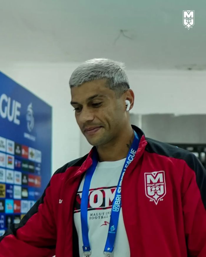 Ciro Alves.