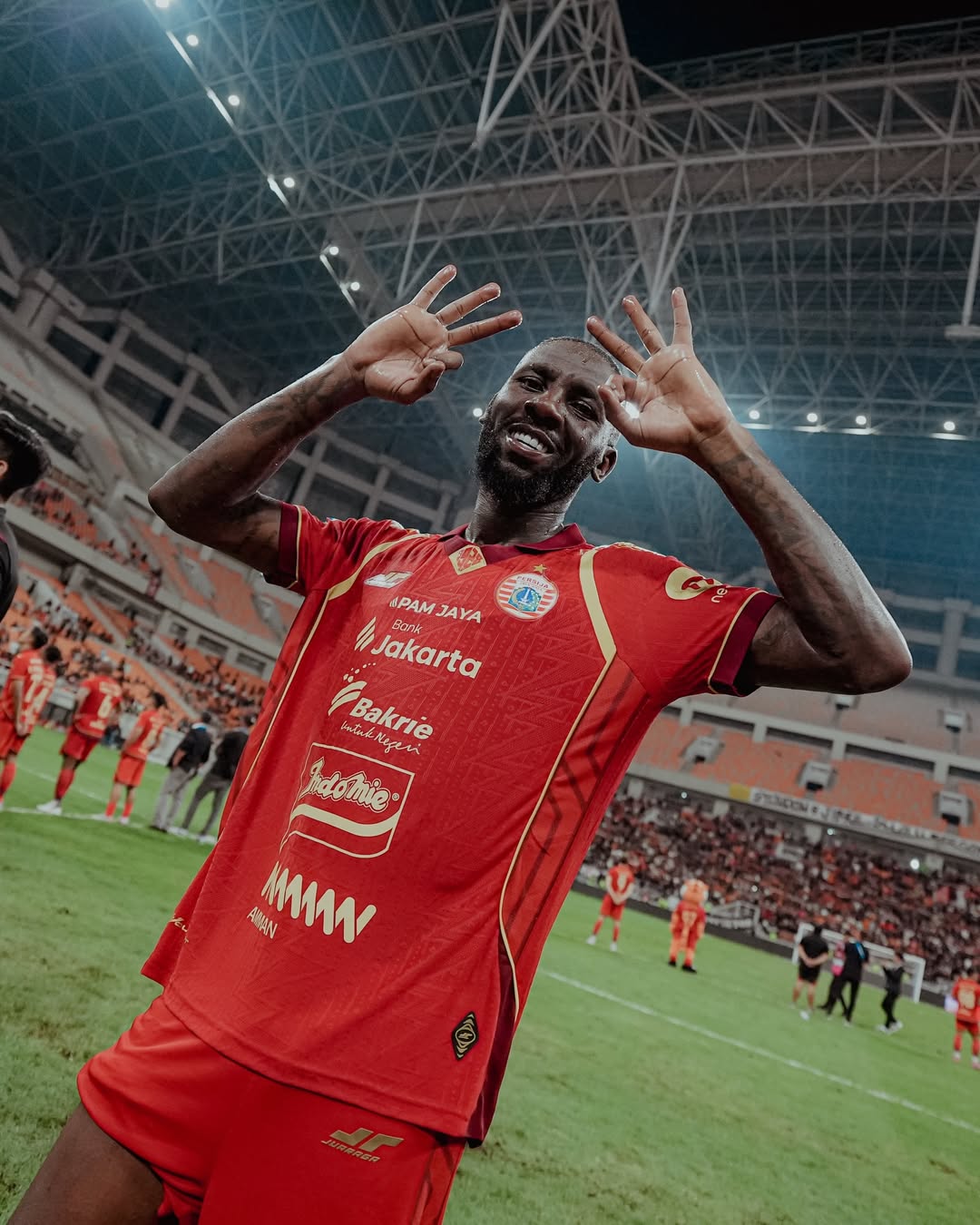 Selebrasi pemain Persija usai menang melawan PSM Makassar.