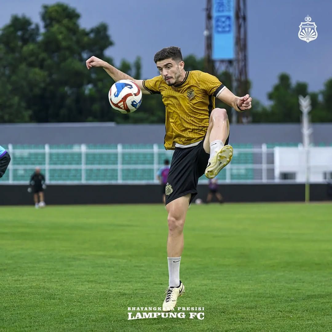 Sesi latihan Bhayangkara FC jelang laga melawan Semen Padang.