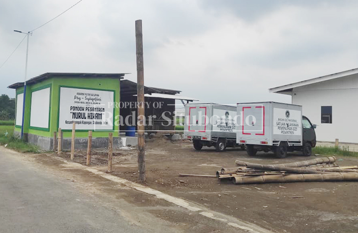 TAK PATUHI YAYASAN?: Dapur Satuan Pelayanan Pemenuhan Gizi (SPPG) PP Nurul Hikam di Desa Kesambirampak, Kecamatan Kapongan, Situbondo, Rabu (25/2). 