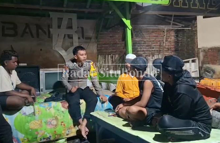 Anggota Polsek Banyuputih meningkatkan patroli di wilayah hukumnya selama bulan Ramadan. 