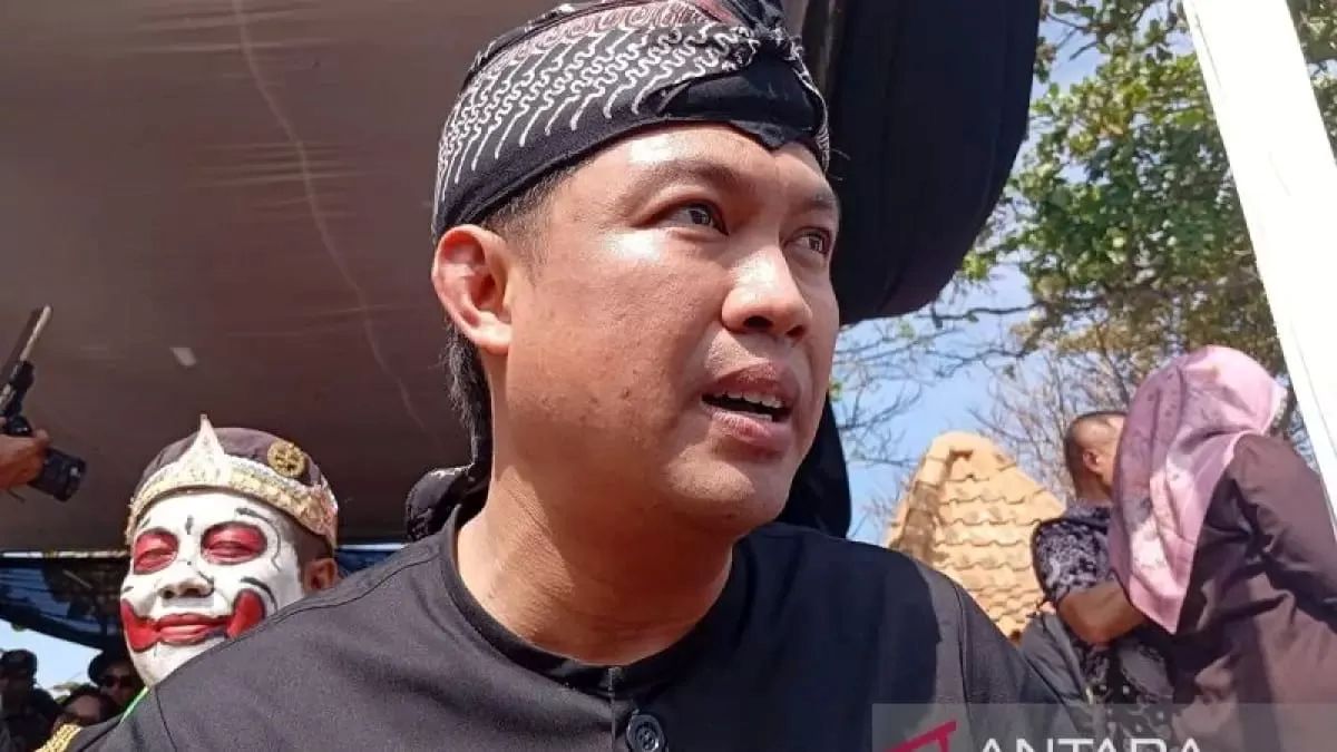 Bupati Cilacap Syamsul Auliya Rachman.
