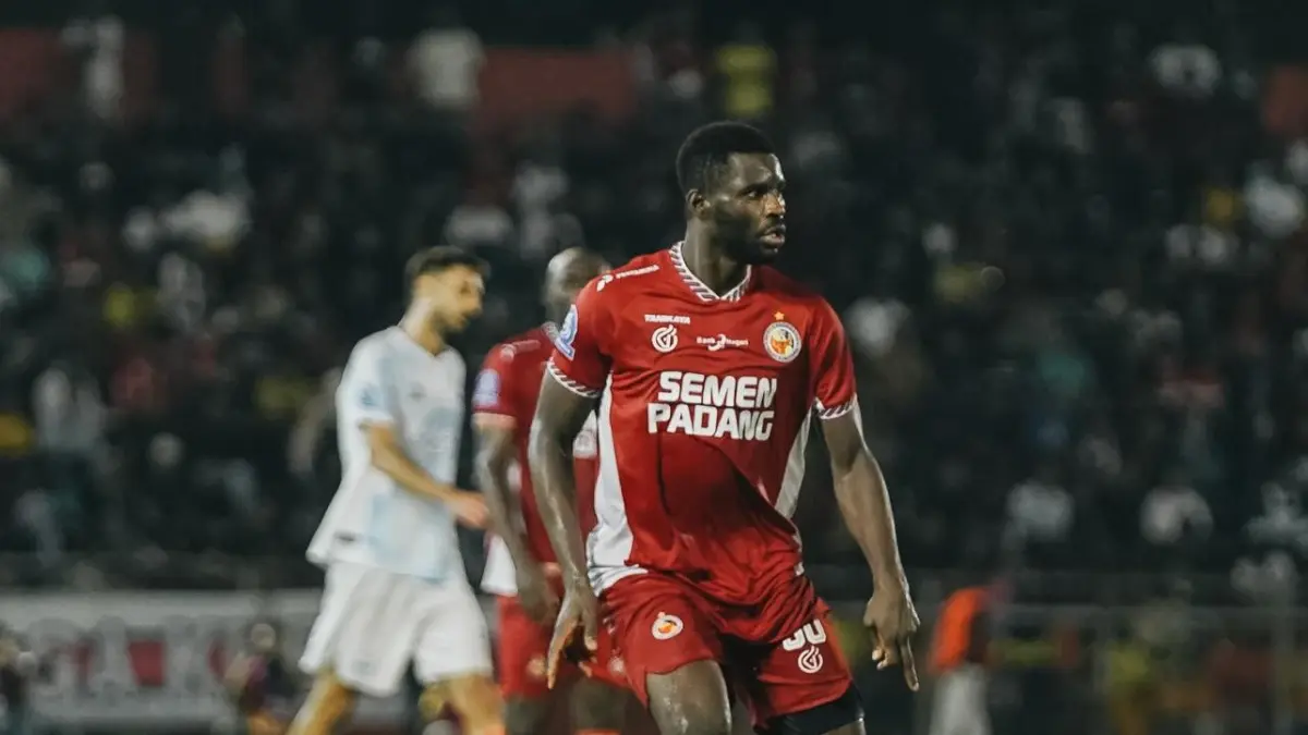 Pemain Semen Padang, Alhassan Wakaso. (Instagram/alhassanwakaso)