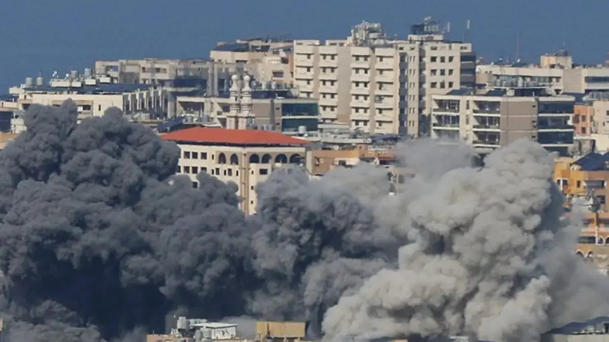 serangan udara Israel di pinggiran selatan ibu kota Lebanon, Beirut. (JawaPos/Sputnik/RIA Novosti) 