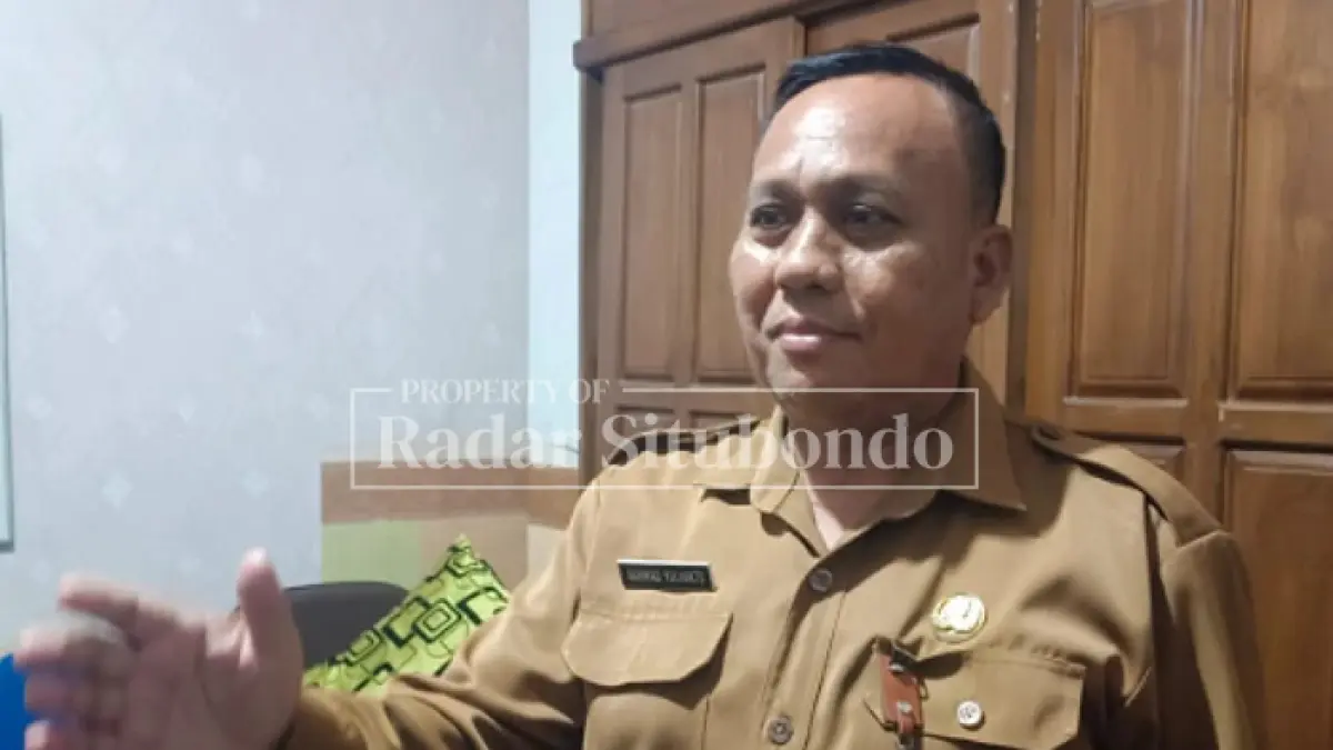ANGGARAN MENIPIS: Penjabat (Pj) Sekretaris Daerah Situbondo, Ahmad Yulianto, saat menyampaikan bahwa anggaran Program Layanan Kesehatan, baik Berobat Tanpa Batas (Brantas) maupun Brantas Plus, tersisa sangat minim pada triwulan pertama, Selasa (14/4). (Ahmad Rifa