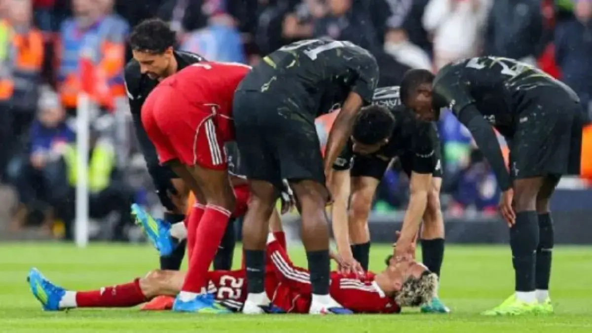 Penyerang Liverpool asal Prancis Hugo Ekiteki alami cedera. (ESPN)