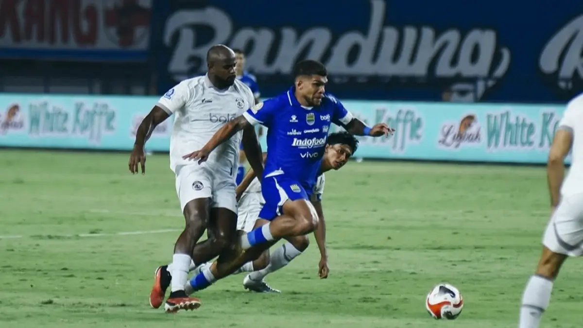 Persib Bandung gagal meraih 3 poin usai ditahan imbang Arema FC. (Instagram/persib)
