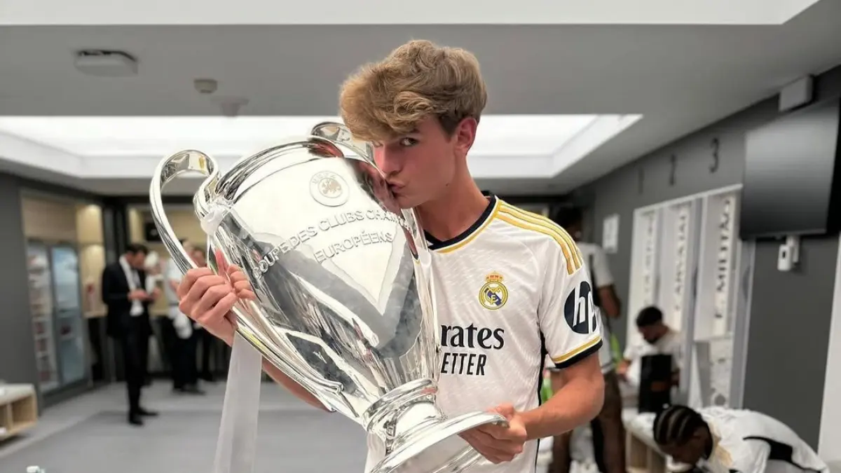 Nico Paz saat berseragam Real Madrid. (Instagram/nicopaz1o)
