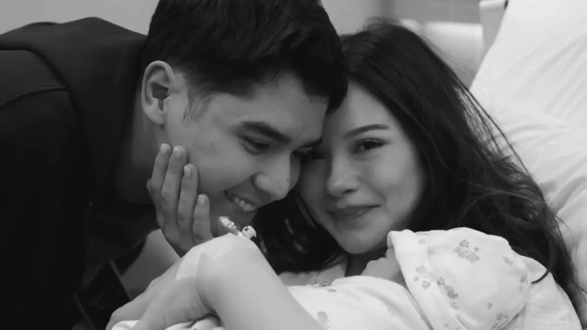 Pasangan Al Ghazali dan Alyssa Daguise dikaruniai buah hati pertama. (Instagram/alghazali7)