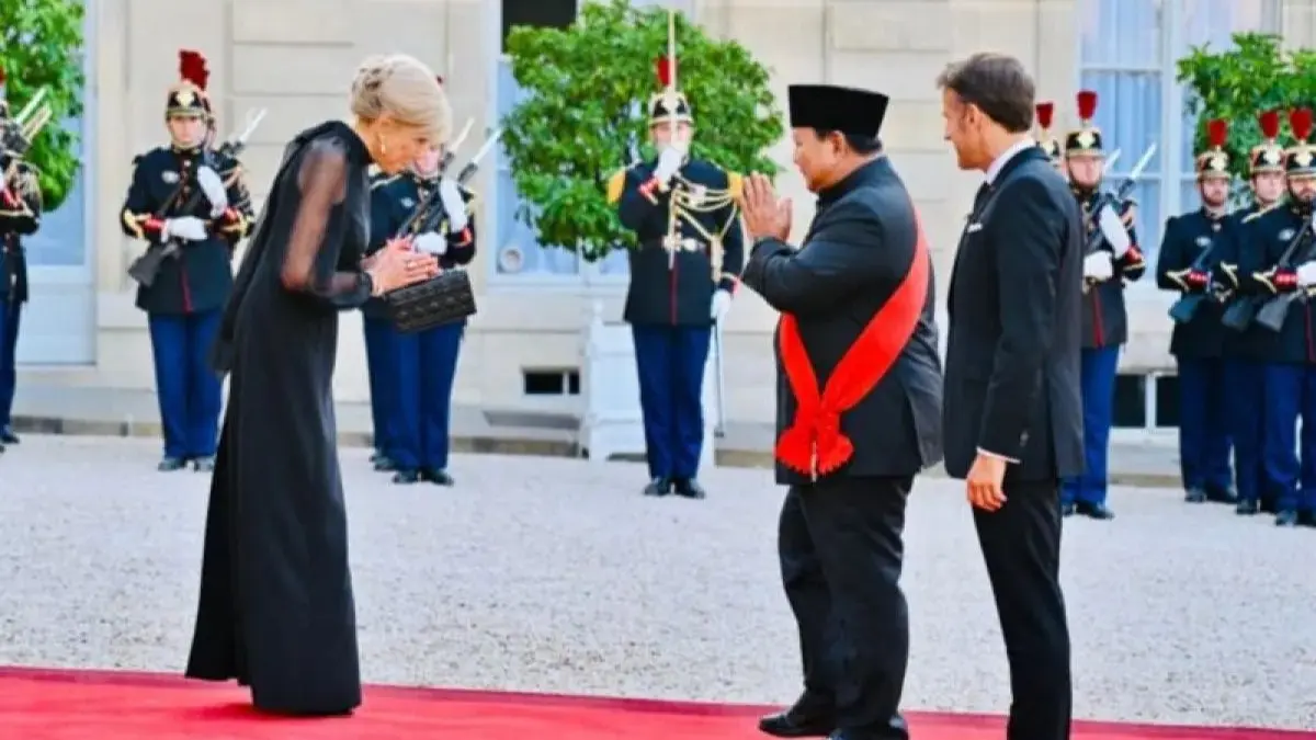 Presiden Prabowo Subianto menghadiri jamuan santap malam kenegaraan yang diselenggarakan oleh Presiden Prancis Emmanuel Macron, Kamis (28/5). (ANTARA)