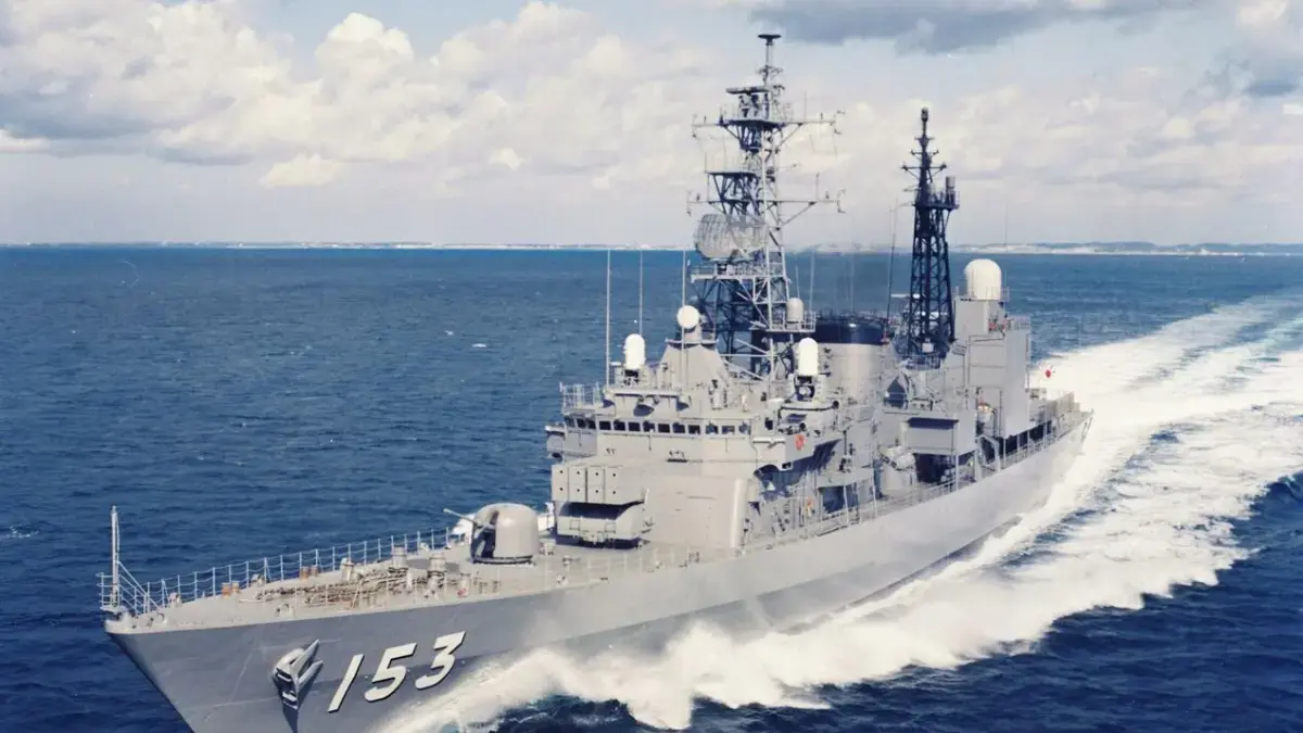 Kapal perusak Yugiri kelas Asagiri milik Pasukan Bela Diri Maritim Jepang. (Jawapos)