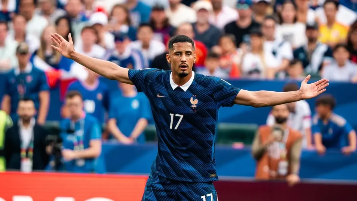 Bek Prancis, William Saliba. (Instgram/w.saliba4)