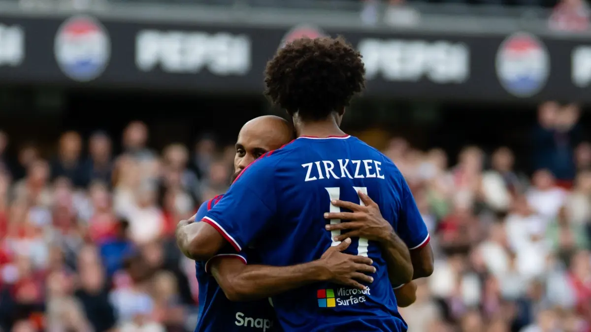Selebrasi Joshua Zirkzee usai mencetak gol. (instagram/manutd)