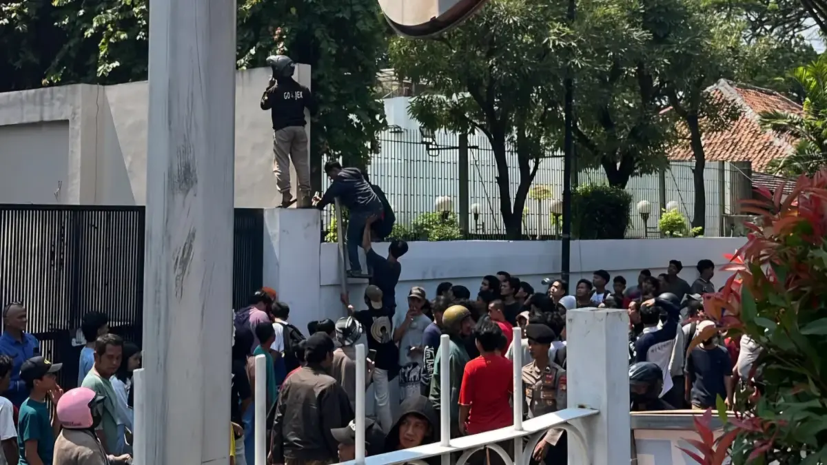 Bentrokan maut terjadi di Jalan Tambak, Kelurahan Pegangsaan, Menteng, Jakarta Pusat, pada Minggu (26/7). (Istimewa)
