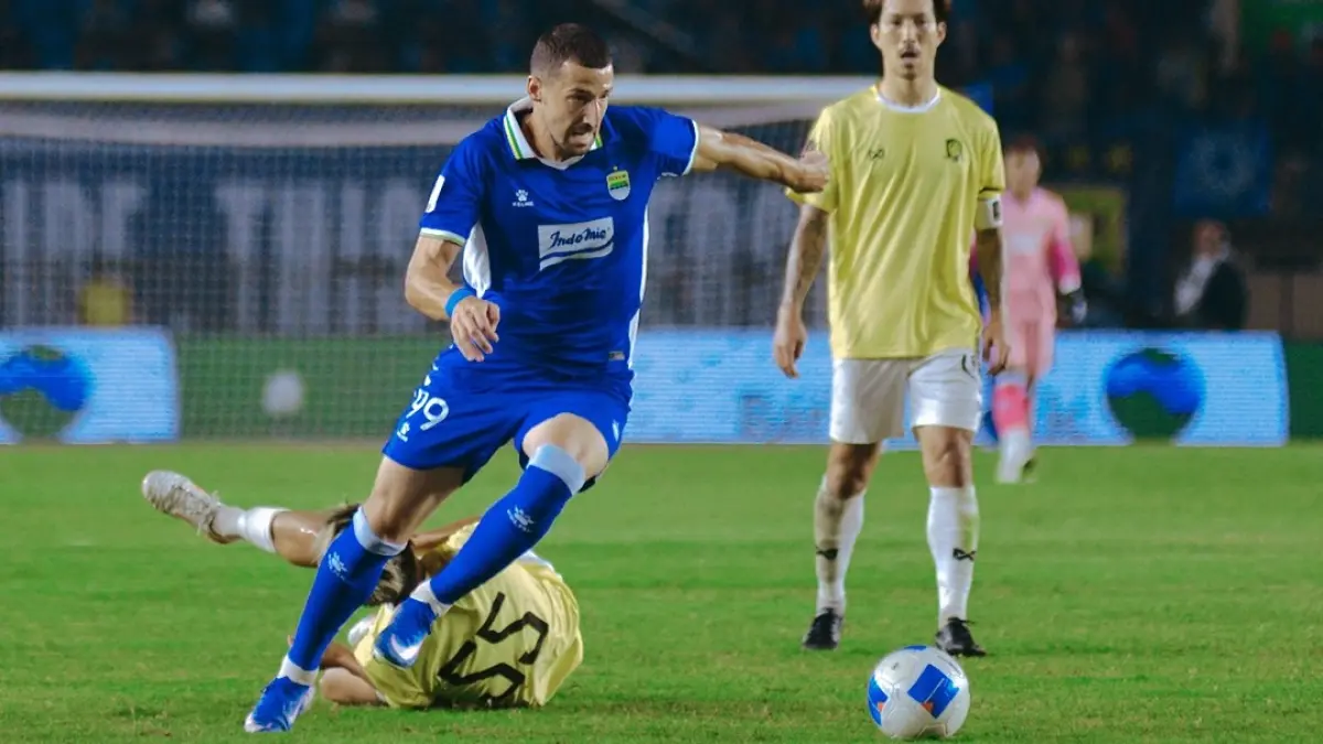 Aksi Balsa Sekulic saat menhadapi DPMM FC di Piala Presiden 2026. (Instagram/persib)