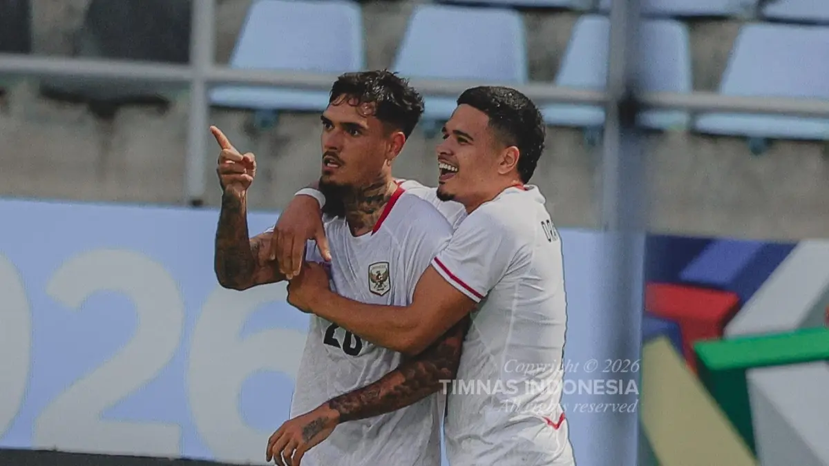 Selebrasi Shayne Pattynama usai memecah kebuntuan timnas Indonesia melawan Timor Leste di AFF 2026. (Instagram/timnasindonesia)