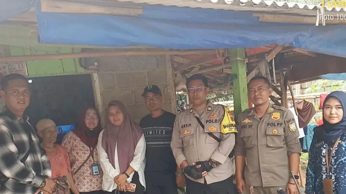 USAI VIRAL : Rumah Susanah di Bogor dipasangi garis Polisi setelah viral, ada kekhawatiran kondisi anak.(Foto:@radarbogor)