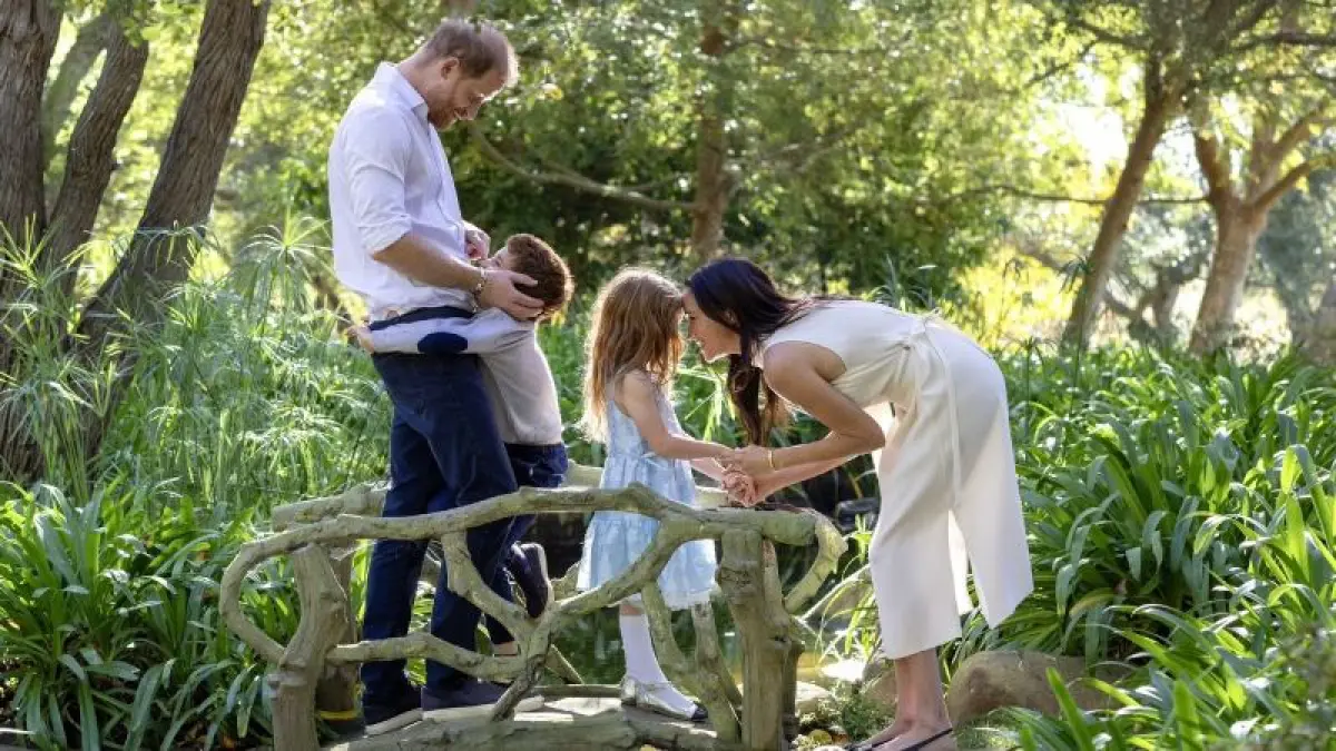 KEMBALI KE INGGRIS : Pangeran Harry dan Meghan Markle dikabarkan akan kembali menetap di Inggris.(Instagram:@meghan)