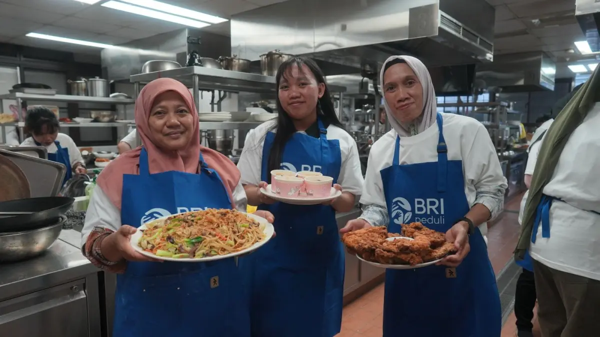 BRI Peduli memberikan pelatihan keterampilan memasak kepada PMI di Taiwan sebagai bagian dari upaya memperkuat kapasitas dan membuka peluang kewirausahaan. (BRI)
