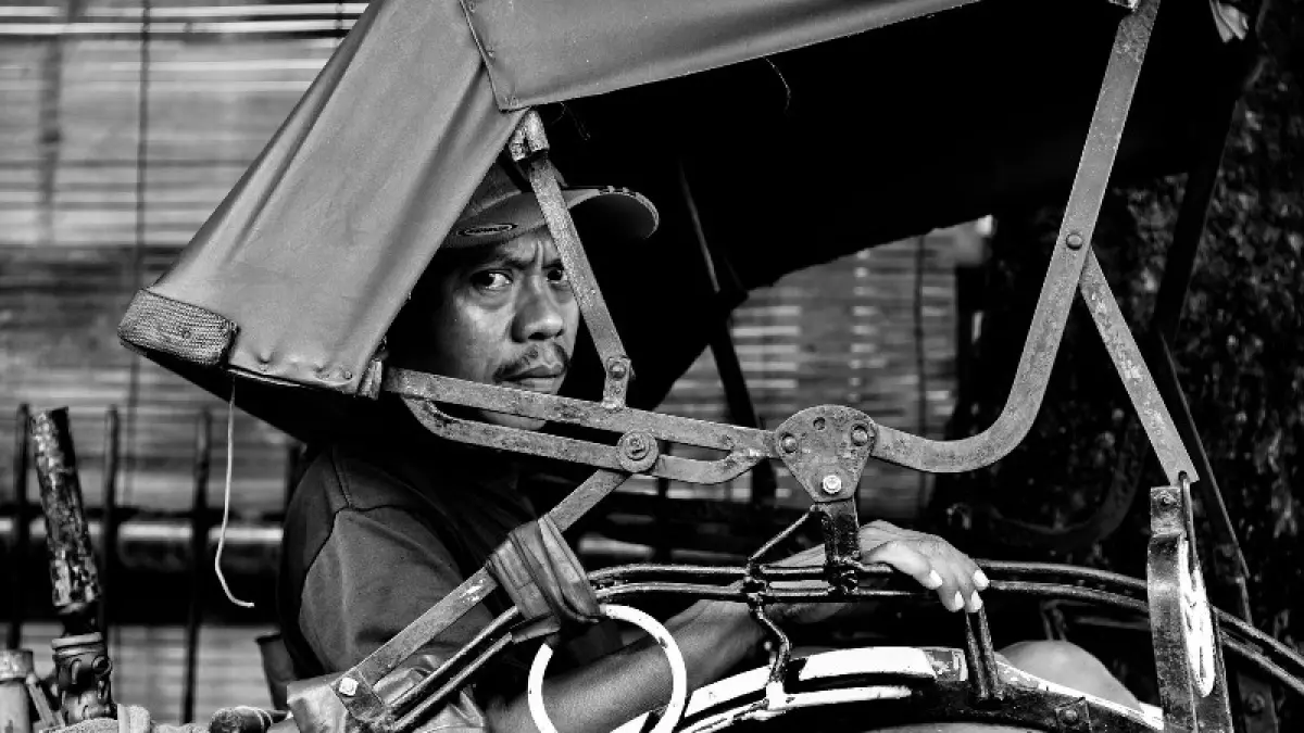Ilustrasi : DPR desak pemerintah evaluasi sistem desil kasus tukang becak jadi sorotan.(Foto:Pixabay)