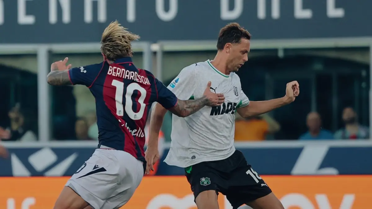 Sassuolo ditahan imbang Bologna, Jay Idzes tampil 90 menit, Senin (7/9). (Instagram/sassuolocalcio)