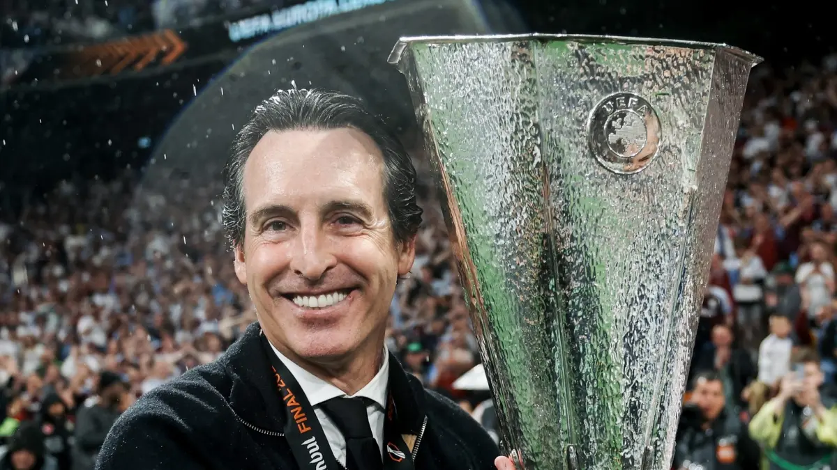 Pelatih Aston Villa, Unai Emery. (Instagram/astonvilla)