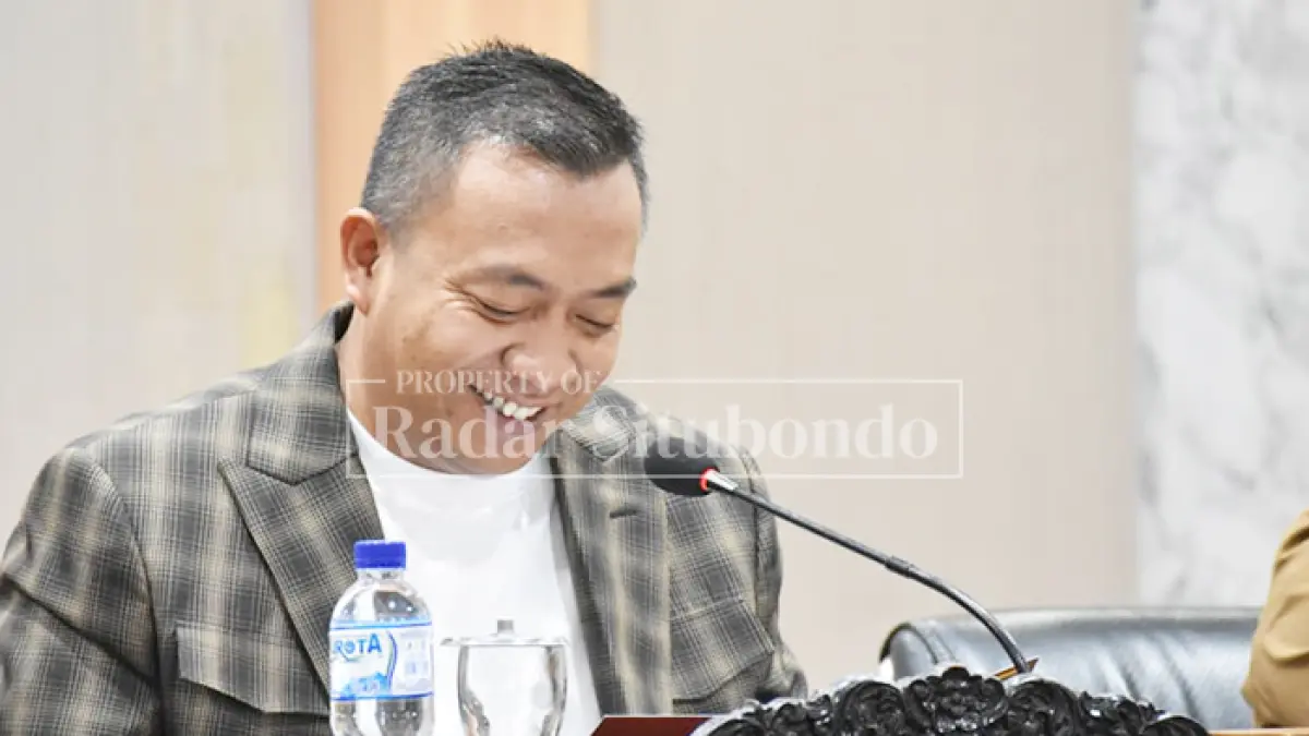 USULKAN ALTERNATIF: Bupati Situbondo Yusuf Rio Wahyu Prayogo. (Ahmad Rifa