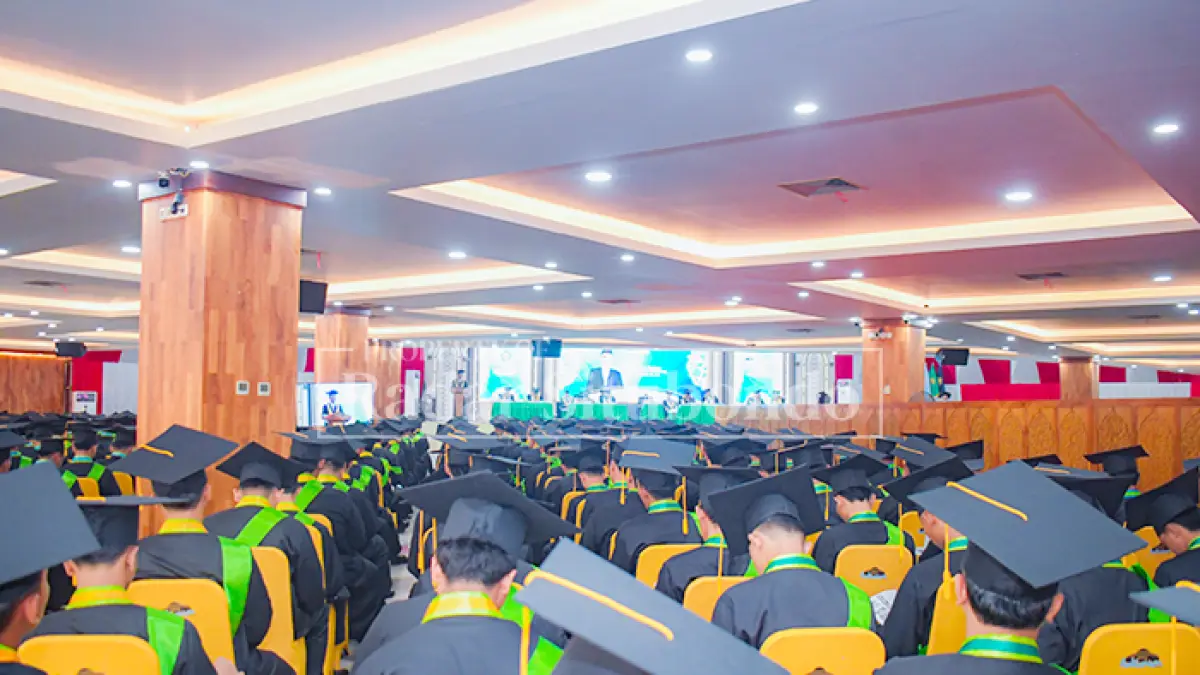 Ribuan lulusan Universitas Ibrahimy Sukorejo bakal menjalani momentum penting pada 21–22 September 2026. Bukan sekadar seremoni kelulusan, Wisuda ke-35 Universitas Ibrahimy juga menghadirkan dua menteri untuk menyampaikan orasi ilmiah di hadapan para wisudawan. (Universitas Ibrahimy Sukorejo untuk jprs)