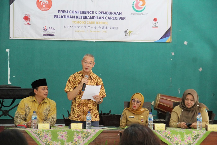 Direktur G-Fit Yukihiro Toida memberikan sambutan kemarin
