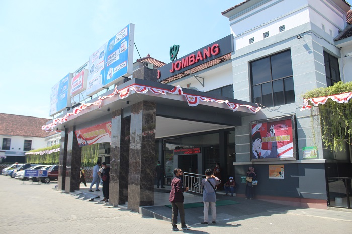 RENCANA DIRELOKASI: Gedung RSUD Jombang di Jalan KH Wahid Hasyim.