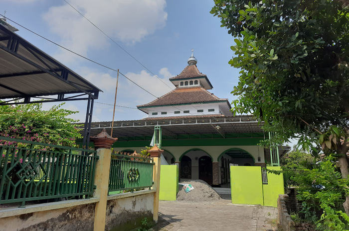 MEGAH: Masjid Baiturrohman Grogol, Diwek Dulunya Musala Gedek, Kini Jadi Masjid Besar JOMBANG &ndash; Masjid Baiturrohman di Dusun/Desa Grogol, Kecamatan Diwek dulunya merupakan musala dengan dinding gedek.