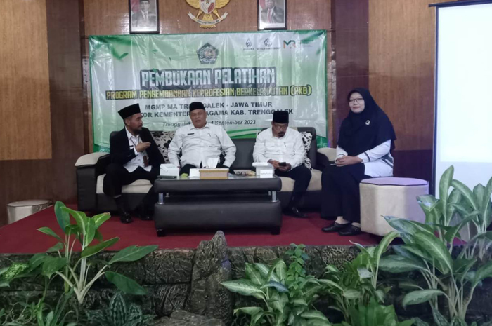 AKTIF: Wadlihah Nawaningsih saat ambil bagian dalam kegiatan di Trenggalek, September 2023.