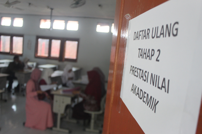 LANCAR: Daftar ulang PPDB SMA di SMAN Jogoroto 2023.