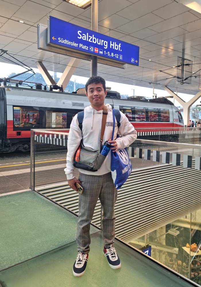 SUKA TANTANGAN: Pungki Arista Vinuji yang kini bekerja di Hungaria punya keinginan keliling Eropa.