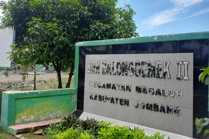 BAKAL DIBANGUN: Kondisi SDN Balonggemek 2 Kecamatan Megaluh yang bakal direhab tahun ini, (26/2).
