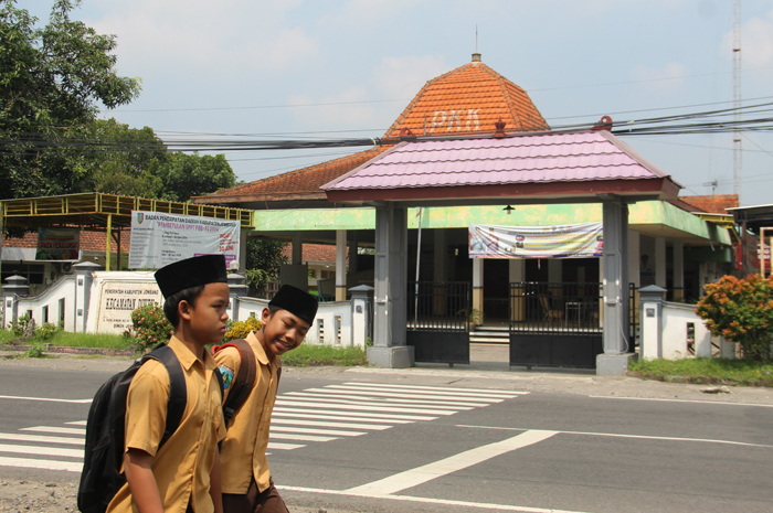 BAKAL DIBEDOL: Kantor Kecamatan Diwek, Jombang menjadi salah satu proyek stratgeis daerah 2024.