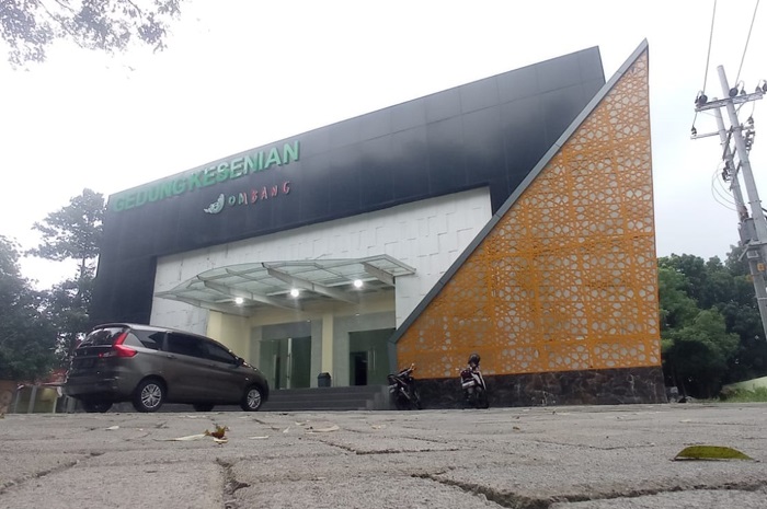 DILANJUTKAN: Pengadaan fasilitas gedung kesenian Jombang bakal dilanjutkan tahun ini.