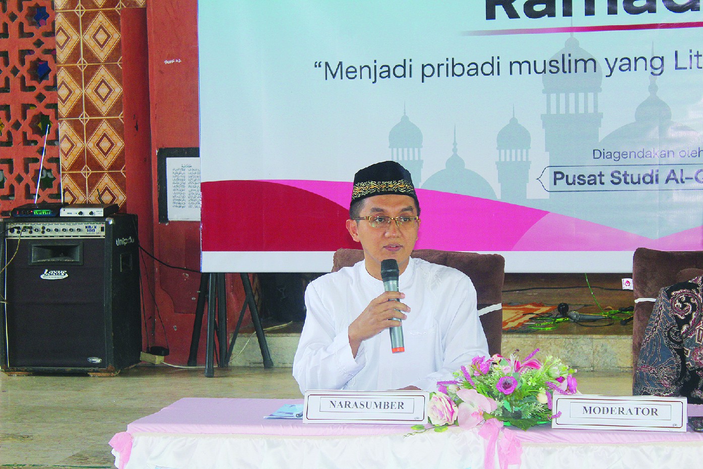 Dr KH Afifuddin Dimyathi Ketua MUI Jombang