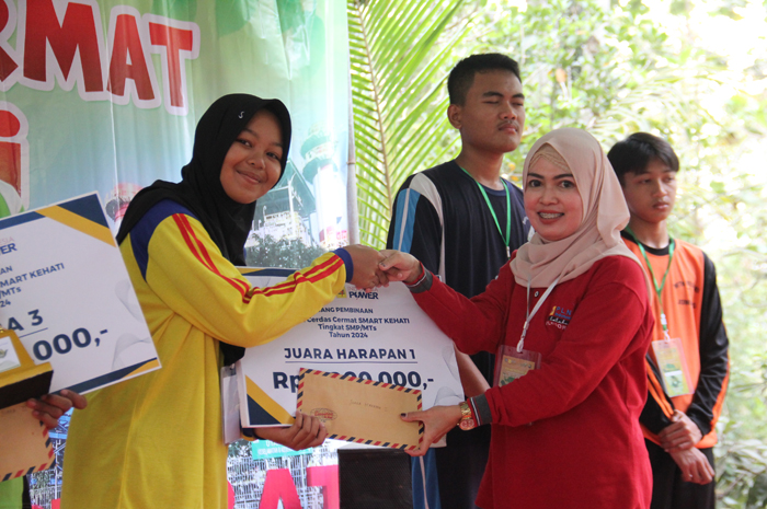 INOVATIF: Dinas Lingkungan Hidup (DLH) Jombang bersama PT. PLN Indonesia Power UBP Grati sukses menyelanggarakan lomba cerdas cermat tingkat SMP/MTs, Kamis (29/8).