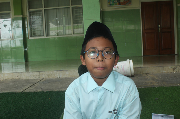 Mohammad Sirojun Nidhom Wahid, kelas 7 Tahfidz 1, MTs MQ Tebuireng, Jombang