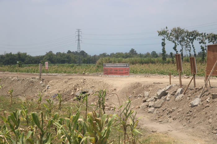 TERDAMPAK PROYEK: TKD Ngudirejo, Kecamatan Diwek, Jombang sudah dikerjakan proyek irigasi Pariterong.
