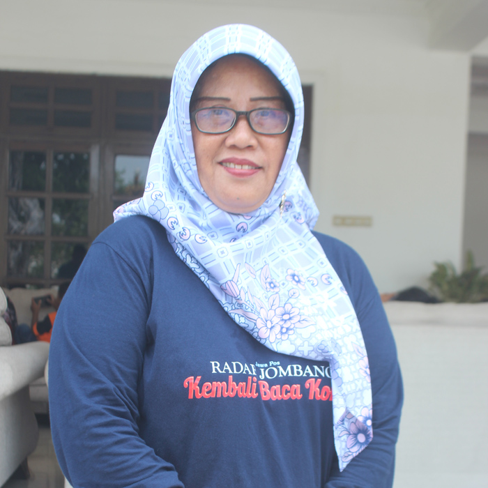 CINTA ANAK-ANAK: Ketua Ikatan Guru Taman Kanak-kanak Indonesia (IGTKI) Jombang, Dra Puji Utami MM.