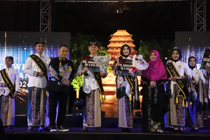 MERIAH: Final pemilihan duta guk yuk Jombang 2024 berlangsung meriah Jumat (18/10) malam di GOR Merdeka Jombang.