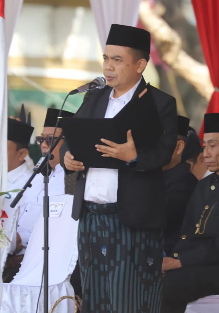 TELADAN: Wakil Ketua DPRD Jombang, HM Syarif Hidayatullah ST MMT (Gus Sentot).