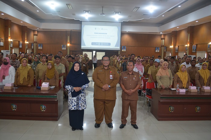 1.	ANTUSIAS: Peserta pencanangan Gerakan Nasional Sadar Tertib Arsip (GNSTA) Dinas Perpustakaan dan Kearsipan Kabupaten Jombang antusias mengikuti kegiatan, kemarin (19/11).