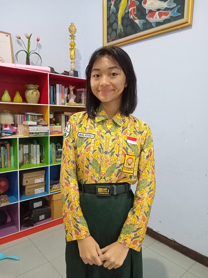 Abigail Nathania Cahya Kelas 8G, SMP Negeri 3 Jombang