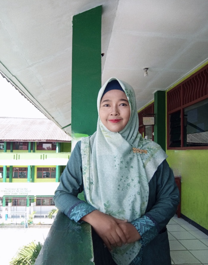 Nur Karimah SPd , guru MI Perguruan Muallimat Cukir Diwek